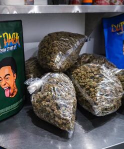 duck weed for sale Dutt Pack is the official cannabis brand by FlightReacts, designed to blend entertainment, cannabis culture, and premium
